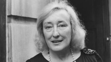 Elizabeth Spriggs