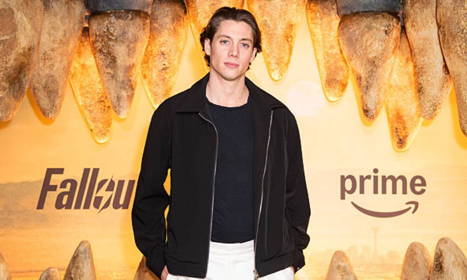 sam vanderpump net worth