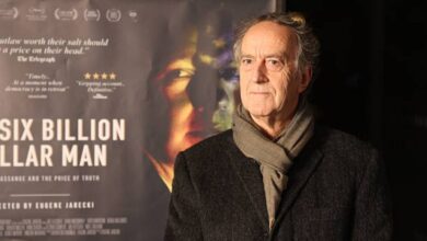 Angus Deayton