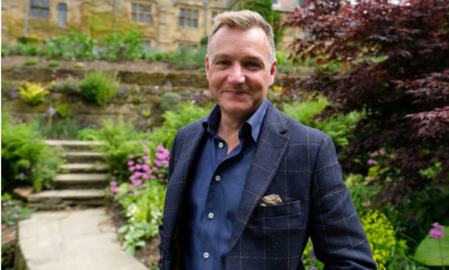 Chris Beardshaw