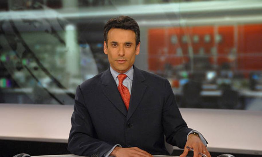 Matthew Amroliwala