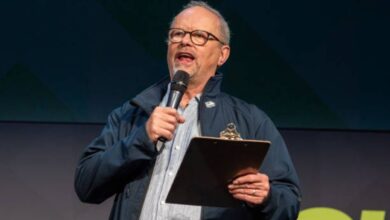 Robert Llewellyn