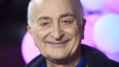 Tony Robinson