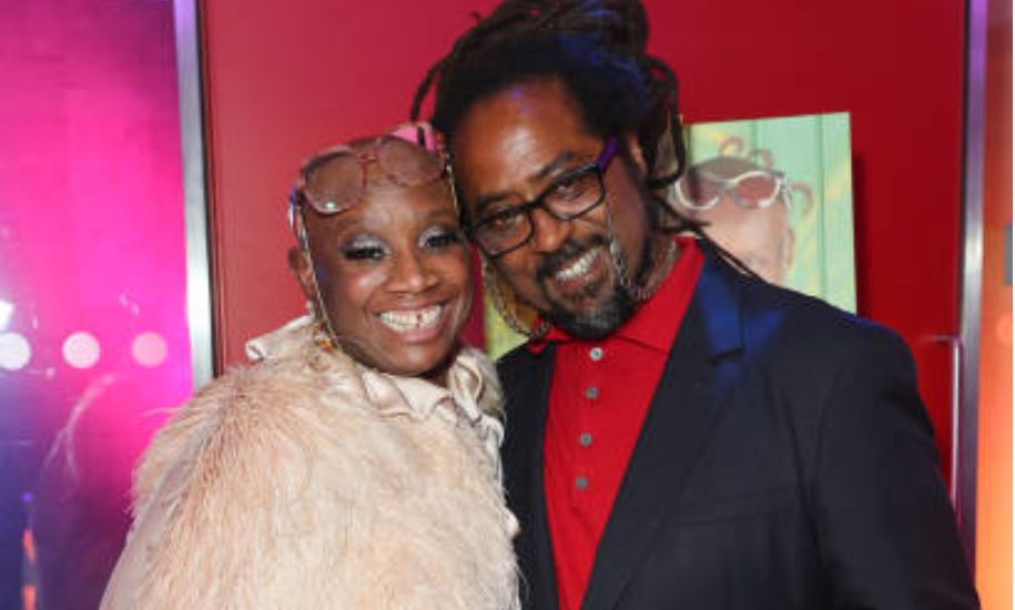 andi oliver husband garfield hackett