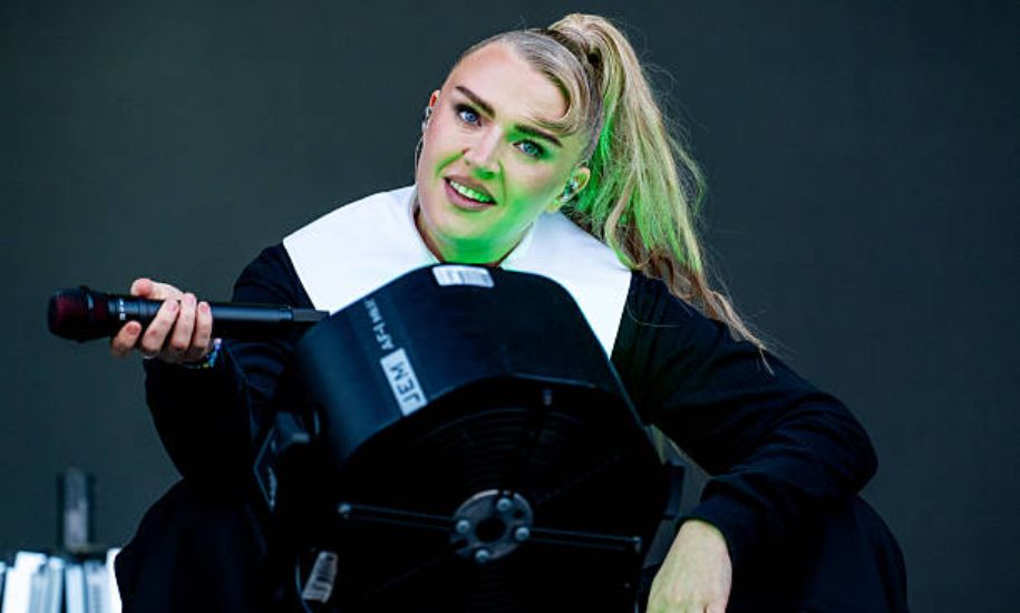 rebecca lucy taylor